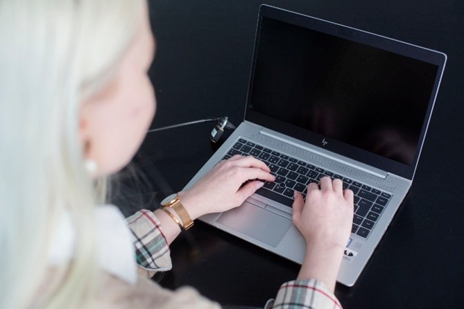 Yhteistä työskentelyä Temsin välityksellä.