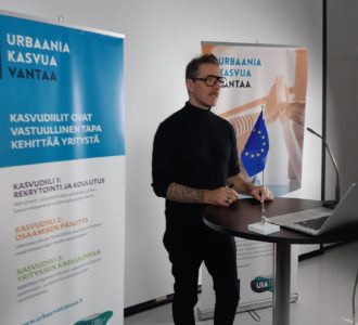keynote-puhujan kuva.