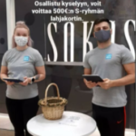 opiskelijat tapahtumaständillä.