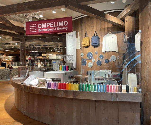 illustration from customization point in Muji.